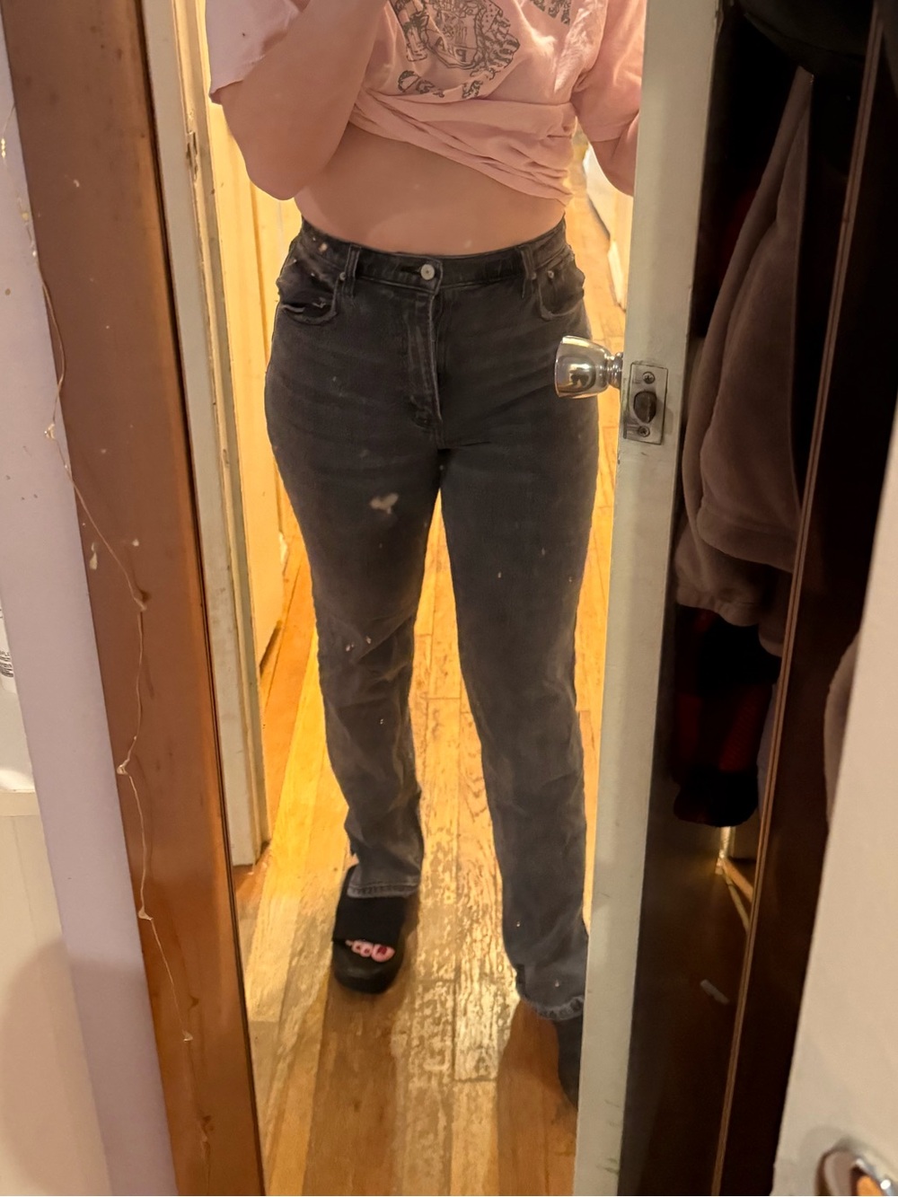 Abercrombie & Fitch Straight Leg Jeans in Charcoal Gray